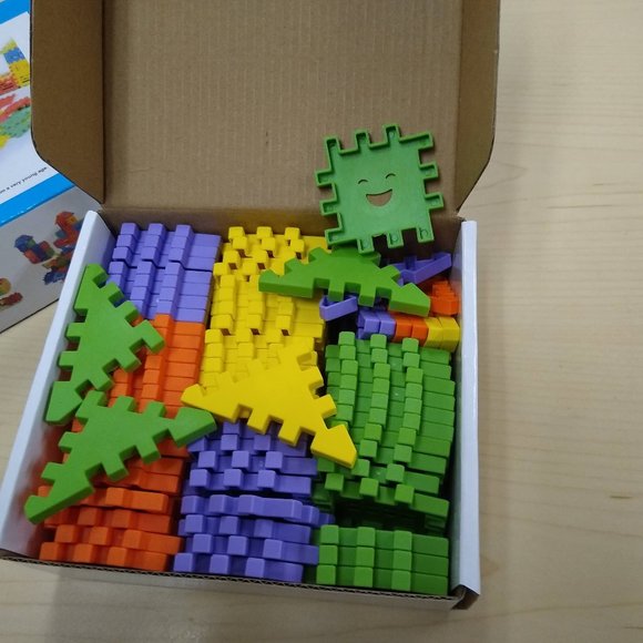 STEM Building Shapes - Picture 2 of 3